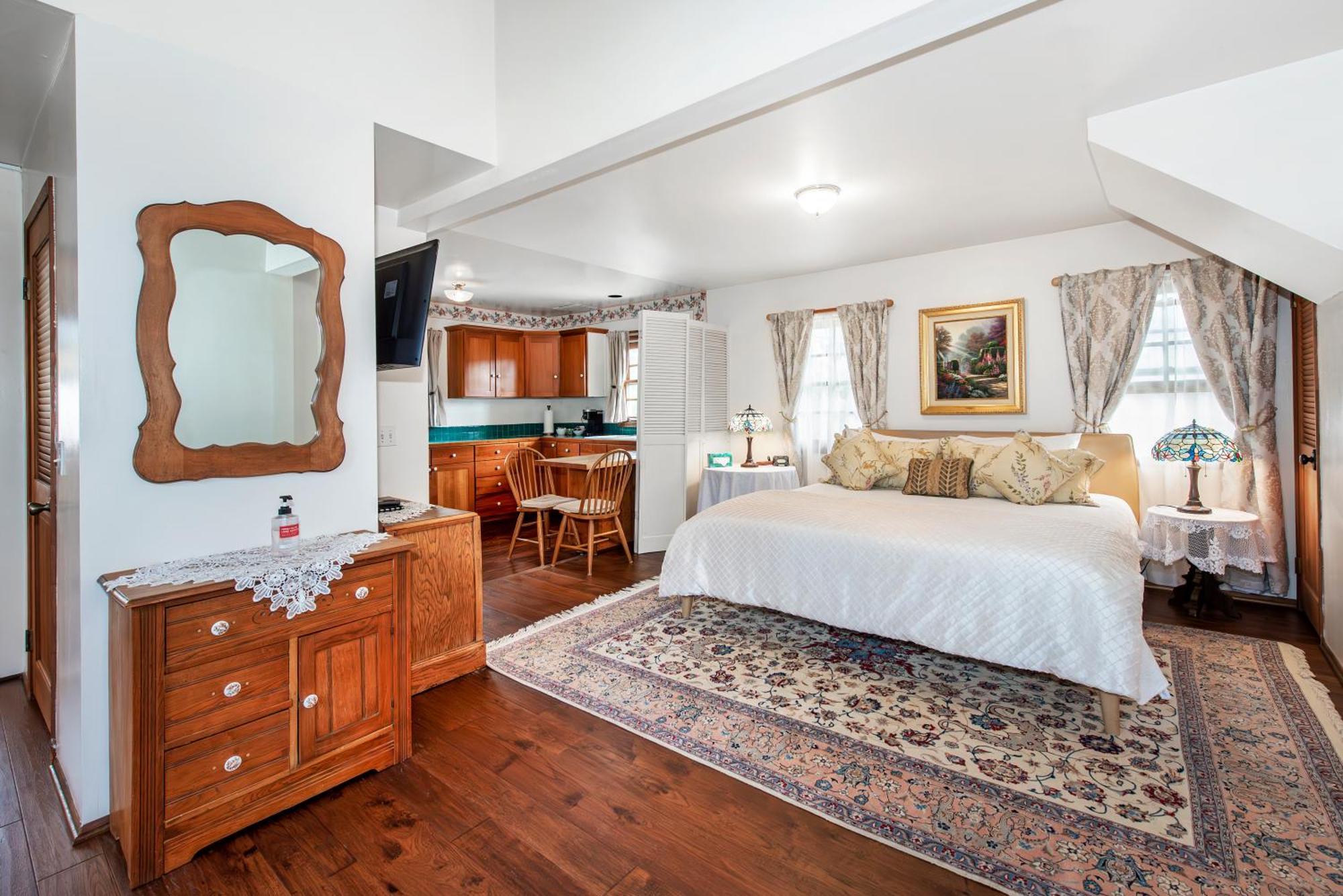 Where to Stay Near Santa Barbara Wine Collective: 4 Best 4-Star Hotels