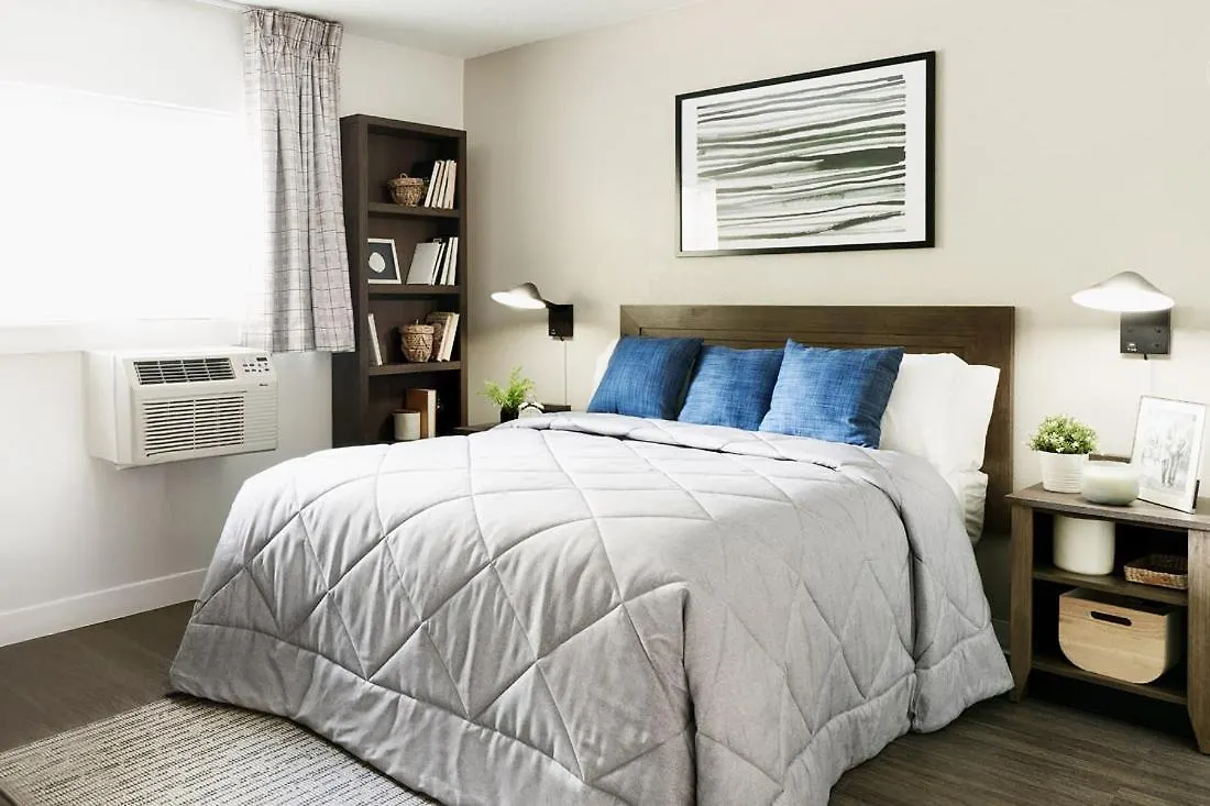 6 Budget Hotels Near Morocco Shrine Auditorium That Deliver Value